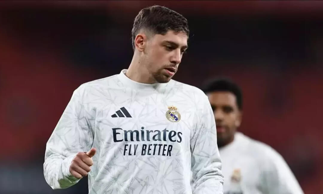 マンチェスター・ユナイテッドが届かない理由！レアル・マドリードの心臓、バルベルデが背負う「8番」と未来