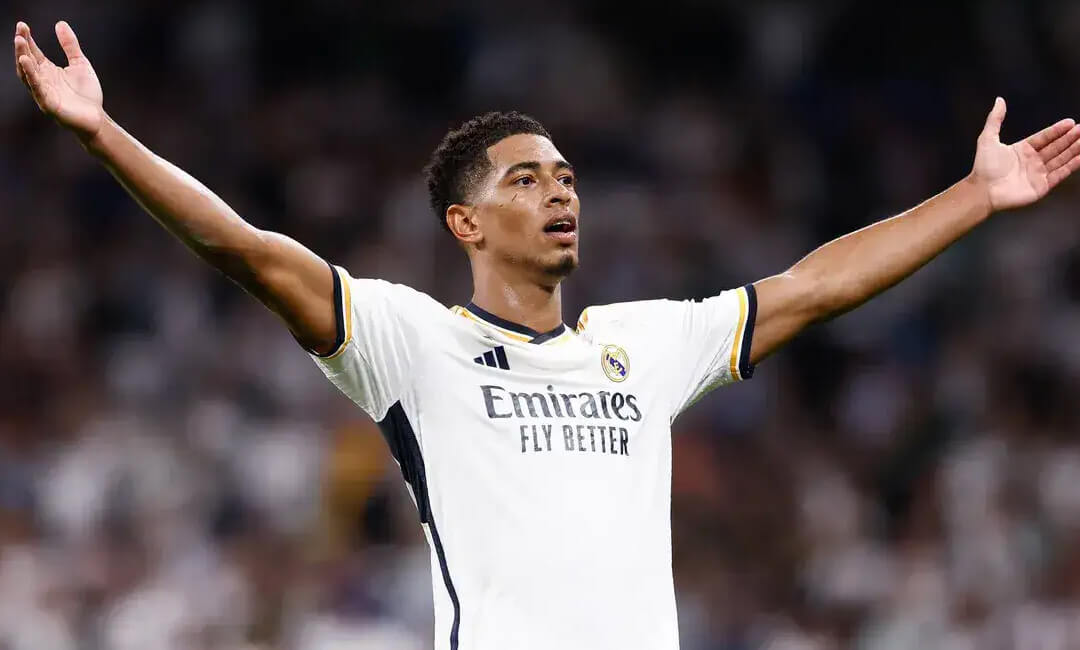 マンチェスター・シティがロドリ放出にジュード・ベリンガム要求？移籍市場を揺るがす中盤の覇権争い