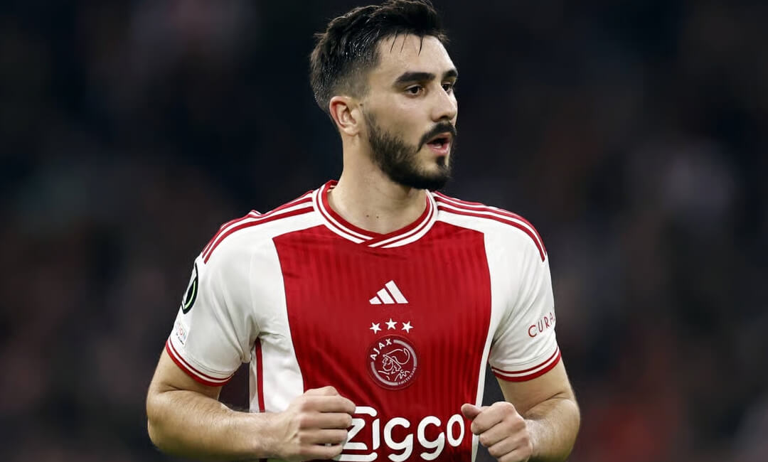 アヤックスの守備大黒柱ヨシプ・シュタロ、プレミアリーグ移籍は時間の問題か！？