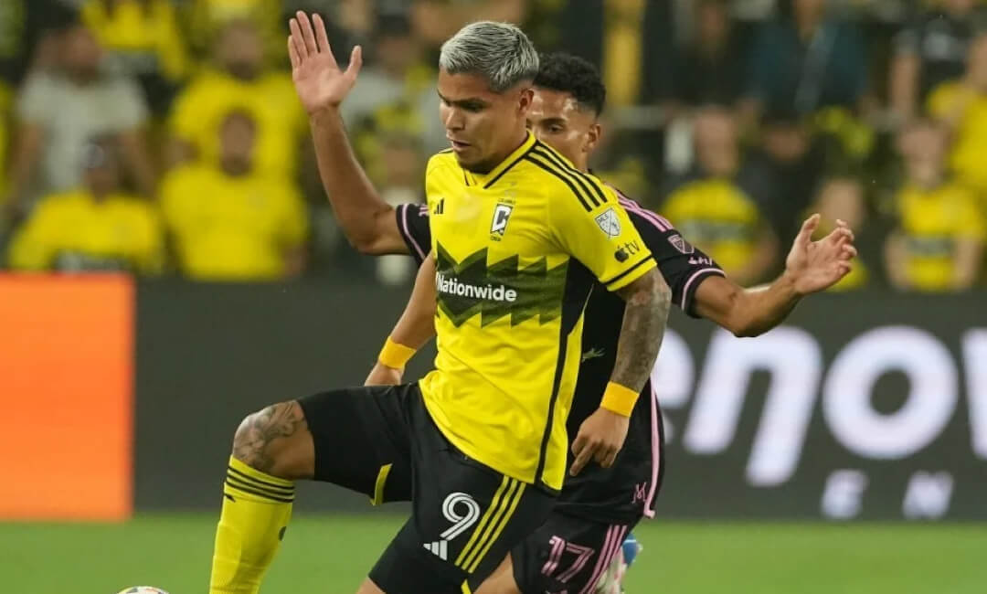 新生攻撃陣にさらなる補強？マンチェスター・ユナイテッドがコロンビア代表FWクチョ・エルナンデスに関心か